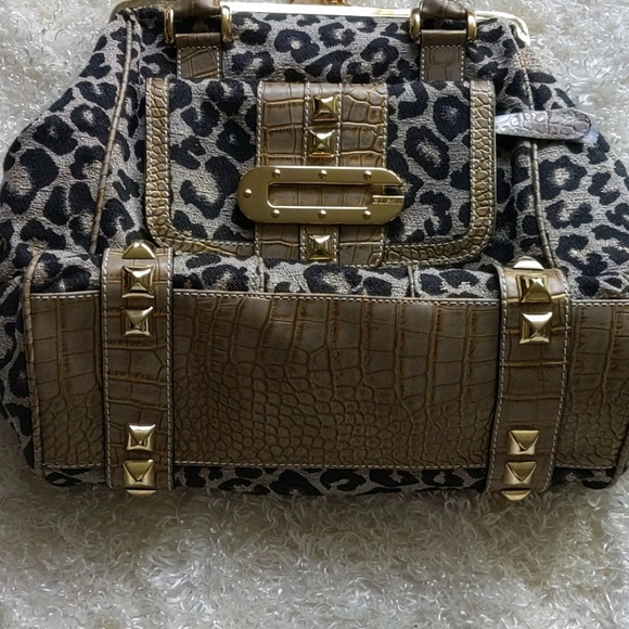 Guess Bags New Guess Leopard Print Purse Poshmark